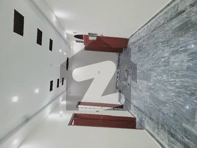 سبزہ زار سکیم لاہور میں 2 کمروں کا 10 مرلہ بالائی پورشن 70.0 ہزار میں کرایہ پر دستیاب ہے۔