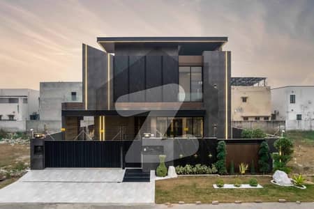 ڈی ایچ اے فیز 7 - بلاک کیو فیز 7,ڈیفنس (ڈی ایچ اے),لاہور میں 5 کمروں کا 1 کنال مکان 9.85 کروڑ میں برائے فروخت۔ ڈی ایچ اے فیز 7 - بلاک کیو فیز 7,ڈیفنس (ڈی ایچ اے),لاہور میں 5 کمروں کا 1 کنال مکان 9.85 کروڑ میں برائے فروخت۔