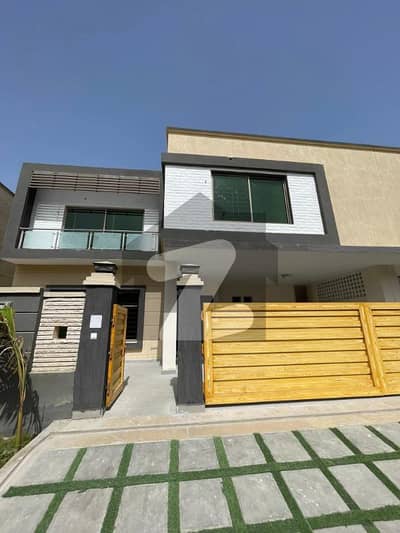 عسکری 6 ملیر کنٹونمنٹ,کینٹ,کراچی میں 5 کمروں کا 15 مرلہ مکان 7.3 کروڑ میں برائے فروخت۔