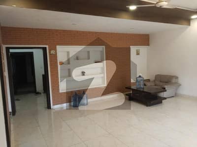 G 10 Upper Portion 2 Bed 3 Bath Drawing Tv Lounge Kitchen Sep Meter Car Parking Seperate Meter Gas Electric Available All Facilities Available