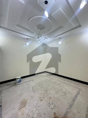 بنی گالہ اسلام آباد میں 4 کمروں کا 13 مرلہ زیریں پورشن 1.5 لاکھ میں کرایہ پر دستیاب ہے۔