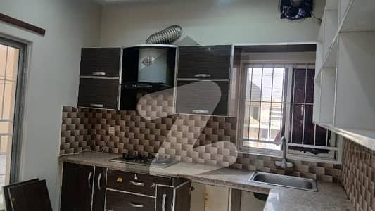 1 Kanal Upper For Rent In Valencia Town 3bed Room Gas Available Car Porch Tile Floor