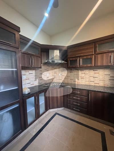 جی ۔ 10/4 جی ۔ 10,اسلام آباد میں 2 کمروں کا 14 مرلہ بالائی پورشن 1.0 لاکھ میں کرایہ پر دستیاب ہے۔