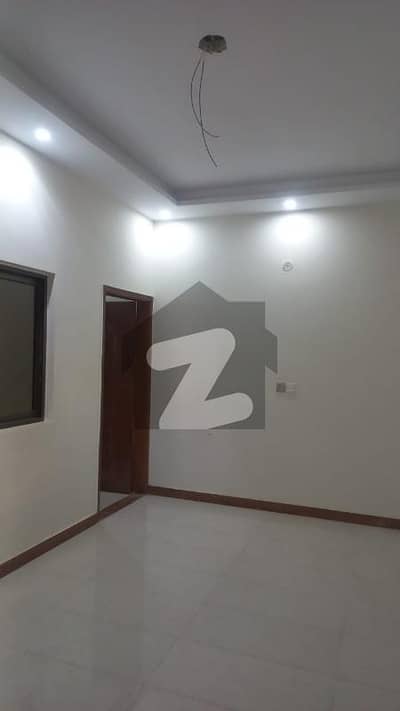 Prime Location 1600 Square Feet Flat For Sale Is Available In Alamgir Road