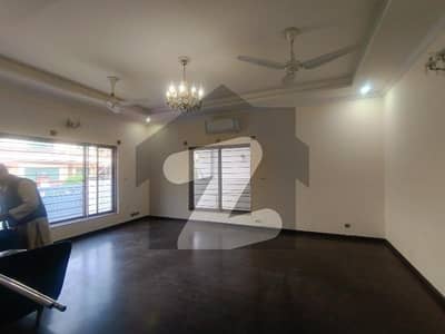 E-11 Mind Blowing Location What A Outstanding Full House For Rent