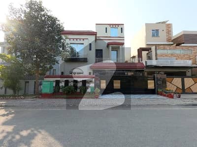 10 MARLA BRAND NEW HOUSE IN OVERSEAS B BLOCK 10 MARLA BRAND NEW HOUSE IN OVERSEAS B BLOCK