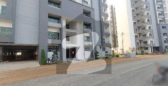 عسکری 10 عسکری,لاہور میں 4 کمروں کا 13 مرلہ فلیٹ 4.23 کروڑ میں برائے فروخت۔