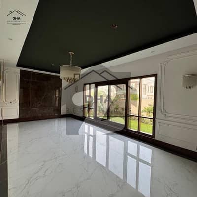Gorgeous Prime Location 1000 Square Yards House For Sale Available In DHA Phase 8