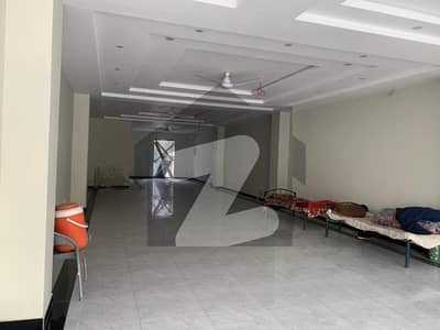 جی ۔ 8 اسلام آباد میں 14 کنال عمارت 20.0 لاکھ میں کرایہ پر دستیاب ہے۔