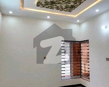 A Palatial Residence For Prime Location Rent In Gulberg 3 Lahore