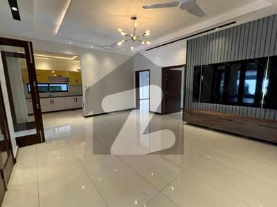 Ideal 5 Marla Upper Portion Available In Bahria Town - Block CC, Lahore