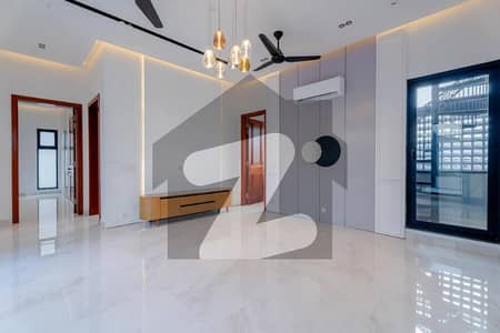 1 Kanal Upper Portion For Rent in DHA Phase 8 Ex Park View