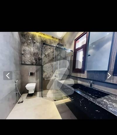 This Is Your Chance To Buy Prime Location Flat In Shaheed Millat Road This Is Your Chance To Buy Prime Location Flat In Shaheed Millat Road