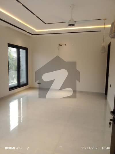 A Prime Location Flat Of 2400 Square Feet In Shaheed Millat Road A Prime Location Flat Of 2400 Square Feet In Shaheed Millat Road