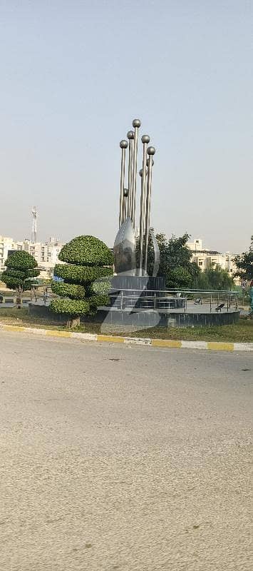 B17 Block B 60*90 Plot Available For Sale