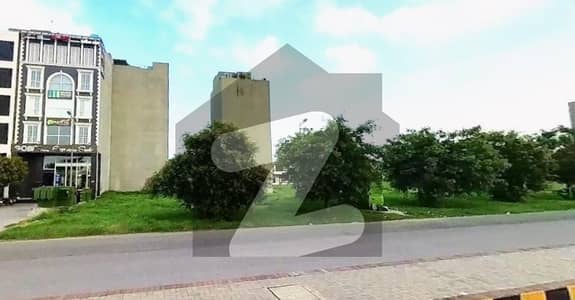 Prime Location 4 Marla Commercial Plot 174 For Sale In DHA Phase 6 Main Boulevard