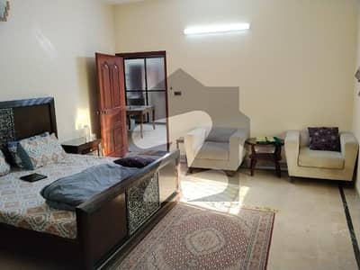 ڈی ایچ اے فیز 6 ڈی ایچ اے ڈیفینس,کراچی میں 6 کمروں کا 1 کنال مکان 13.0 کروڑ میں برائے فروخت۔