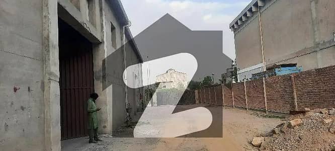 سُندرانڈسٹریل اسٹیٹ لاہور میں 9 کنال فیکٹری 17.0 لاکھ میں کرایہ پر دستیاب ہے۔