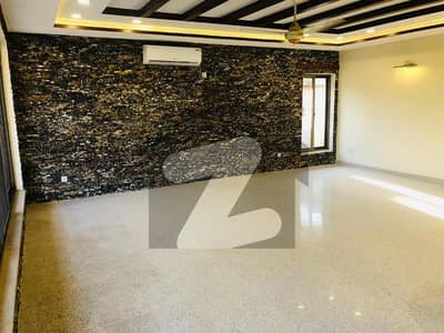 Elegant 6-Bedrooms Triple-Storey Designer House For Rent In F-7