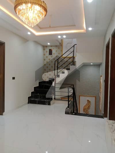 *Etihad Town Phase 1*, Main Raiwind Road, Lahore    *Property Features:*  - 1 spacious bedrooms   - Attached modern 2 bathrooms   - 1 Stylish kitchen   - Wide terrace   - Garage & parking space   - Separate washing area     *Prime location* and ideal for living