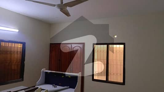 ڈی ایچ اے فیز 7 ڈی ایچ اے ڈیفینس,کراچی میں 6 کمروں کا 1 کنال مکان 4.5 لاکھ میں کرایہ پر دستیاب ہے۔