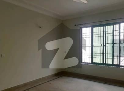 Spacious 16 Marla House Available For sale In PCSIR Staff Colony