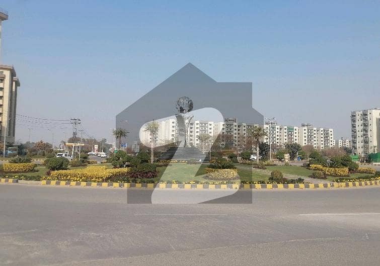 A Spacious 10 Marla Flat In Askari 11 A Spacious 10 Marla Flat In Askari 11