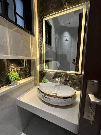 بحریہ انکلیو - سیکٹر اے بحریہ انکلیو,بحریہ ٹاؤن,اسلام آباد میں 5 کمروں کا 10 مرلہ مکان 5.25 کروڑ میں برائے فروخت۔ بحریہ انکلیو - سیکٹر اے بحریہ انکلیو,بحریہ ٹاؤن,اسلام آباد میں 5 کمروں کا 10 مرلہ مکان 5.25 کروڑ میں برائے فروخت۔