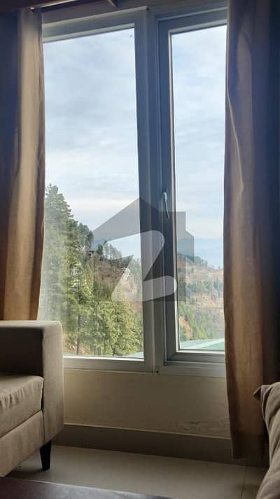 مری ایکسپریس وے مری میں 2 کمروں کا 3 مرلہ فلیٹ 1.75 کروڑ میں برائے فروخت۔