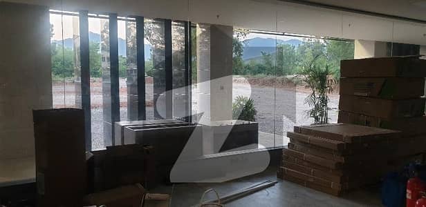 Office Space Available On Ground Floor 5000 Sq Ft With Huge Car Parking