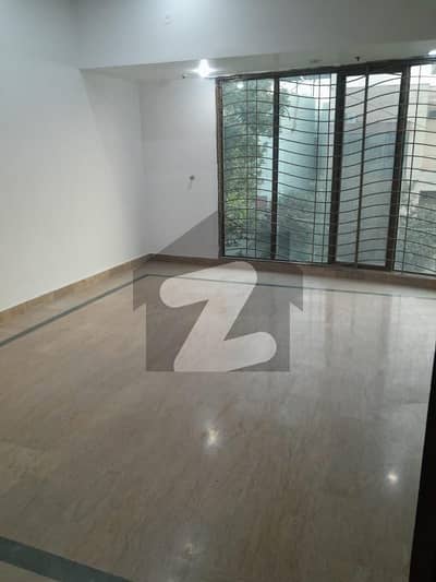 10 Marla House For Rent Wapda Town Housing Society