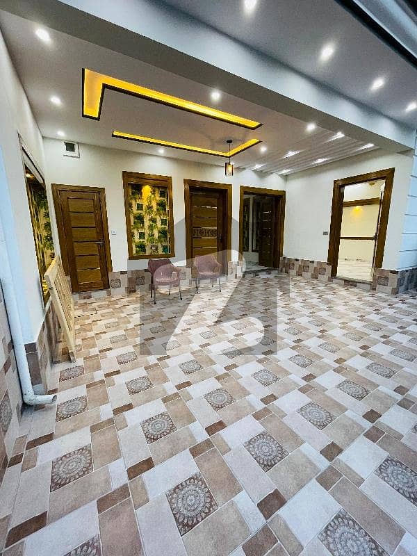 G-6 BUNGALOWS AVAILABLE FOR SALE PRIME LOCATION G-6 BUNGALOWS AVAILABLE FOR SALE PRIME LOCATION