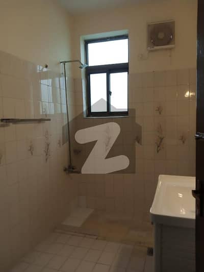 F-8 HOUSE FOR SALE PRIME LOCATION MARGALA FACING