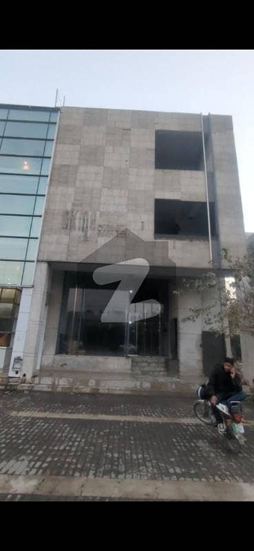 ڈی ایچ اے فیز 3 - بلاک ڈبل ایکس فیز 3,ڈیفنس (ڈی ایچ اے),لاہور میں 8 مرلہ عمارت 11.0 لاکھ میں کرایہ پر دستیاب ہے۔