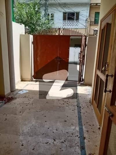 Pillar Style House For Sale Size 6 Marla Double Storey House Near Markaz I-10-2