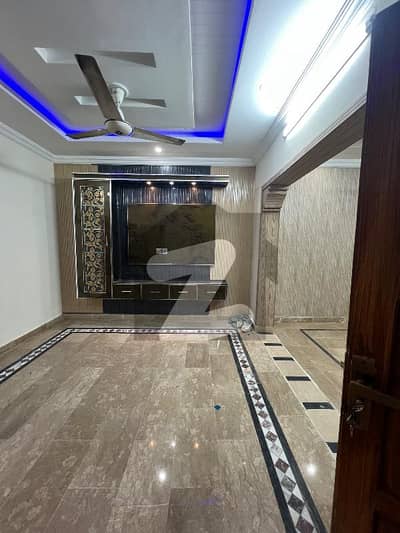 غوری ٹاؤن اسلام آباد میں 4 کمروں کا 5 مرلہ مکان 65.0 ہزار میں کرایہ پر دستیاب ہے۔