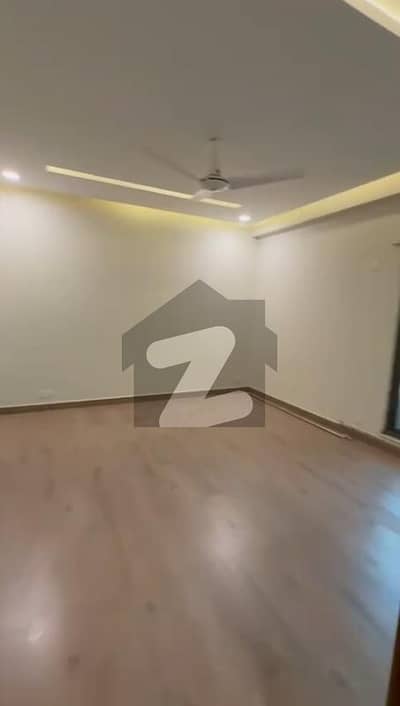 Facing Lak 3 Bed Room Apartments For Sale in Askari 11 Lahore