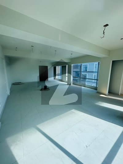 المرتضی کمرشل ایریا ڈی ایچ اے فیز 8,ڈی ایچ اے ڈیفینس,کراچی میں 4 مرلہ دفتر 1.1 لاکھ میں کرایہ پر دستیاب ہے۔