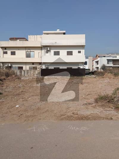 8 Marla Residential Plot Available For Sale Located D-12-4 ISBD