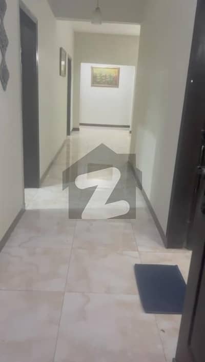 3 Bed Room Apartments For Sale in Askari 11