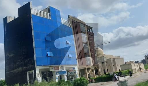 ممتاز سٹی اسلام آباد میں 5 مرلہ عمارت 8.75 کروڑ میں برائے فروخت۔