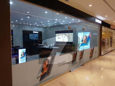 A Shop Of 200 Square Feet In Rs. 10000000