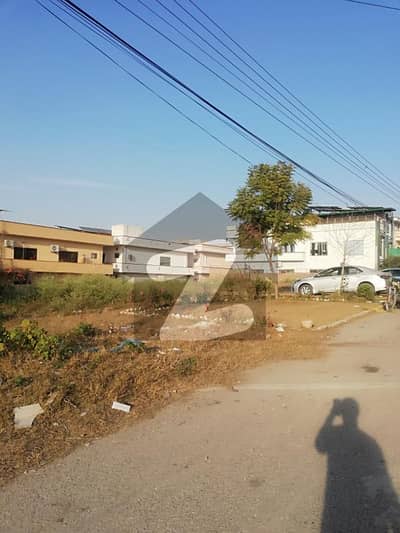 نیشنل پولیس فاؤنڈیشن او ۔ 9 - بلاک بی نیشنل پولیس فاؤنڈیشن او ۔ 9,اسلام آباد میں 1 کنال رہائشی پلاٹ 2.3 کروڑ میں برائے فروخت۔