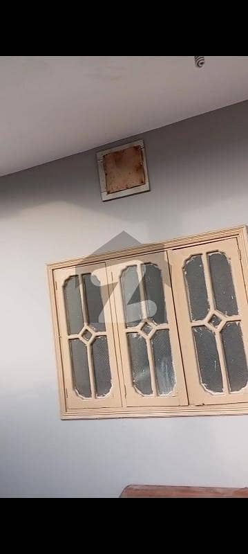 حیات آباد فیز 6 - ایف9 حیات آباد فیز 6,حیات آباد,پشاور میں 2 کمروں کا 5 مرلہ بالائی پورشن 30.0 ہزار میں کرایہ پر دستیاب ہے۔