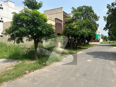 واپڈا سٹی ۔ بلاک کے واپڈا سٹی,فیصل آباد میں 10 مرلہ رہائشی پلاٹ 1.35 کروڑ میں برائے فروخت۔