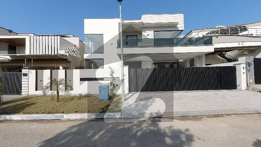 1 Kanal Park Face House Is Available For Sale In DHA Phase 1 Sector C Islamabad