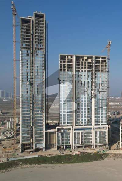 Gold Crest HMR 1-Bedroom Luxury Apartment on Easy Installments