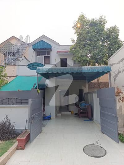 ڈی ایچ اے 11 رہبر لاہور میں 4 کمروں کا 5 مرلہ مکان 1.55 کروڑ میں برائے فروخت۔