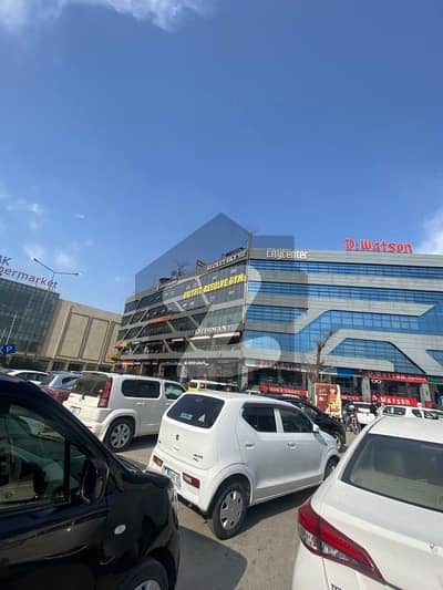 آئی ۔ 8 اسلام آباد میں 1 کنال دفتر 12.0 لاکھ میں کرایہ پر دستیاب ہے۔