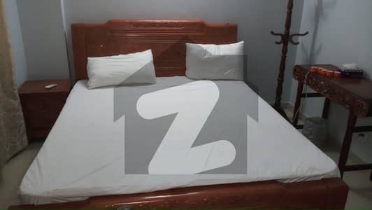 STUDIO APARTMENT TILE FLOORING 2 BED LOUNGE FLAT FOR SALE IN MUSLIM COMMERCIAL